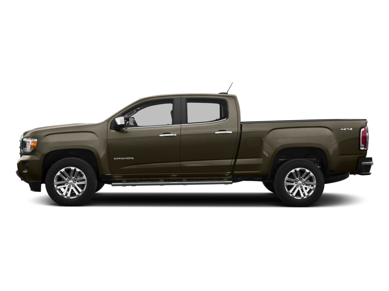 2015 GMC Canyon — rear three-quarter view