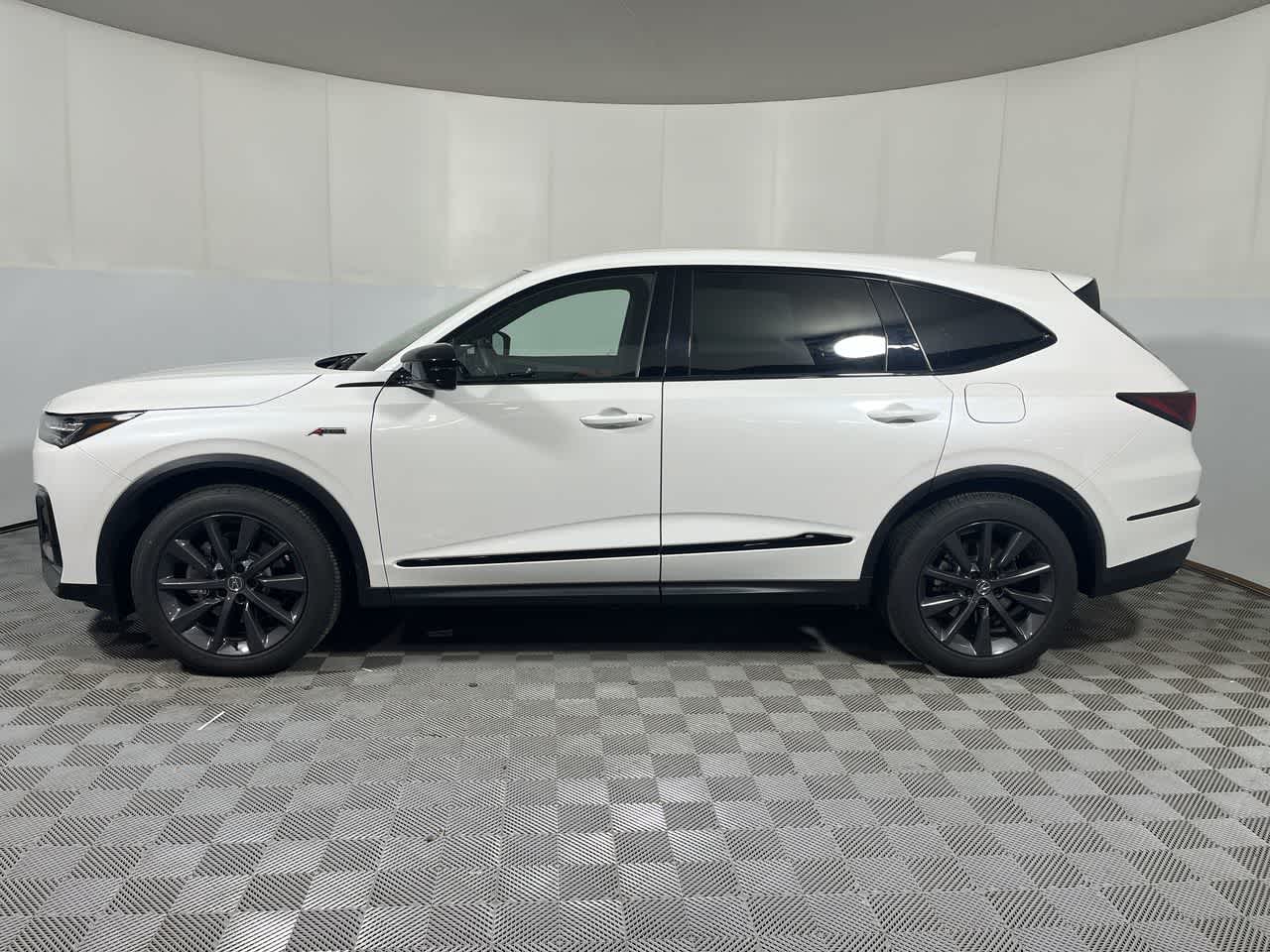 2026 Acura MDX — detail view