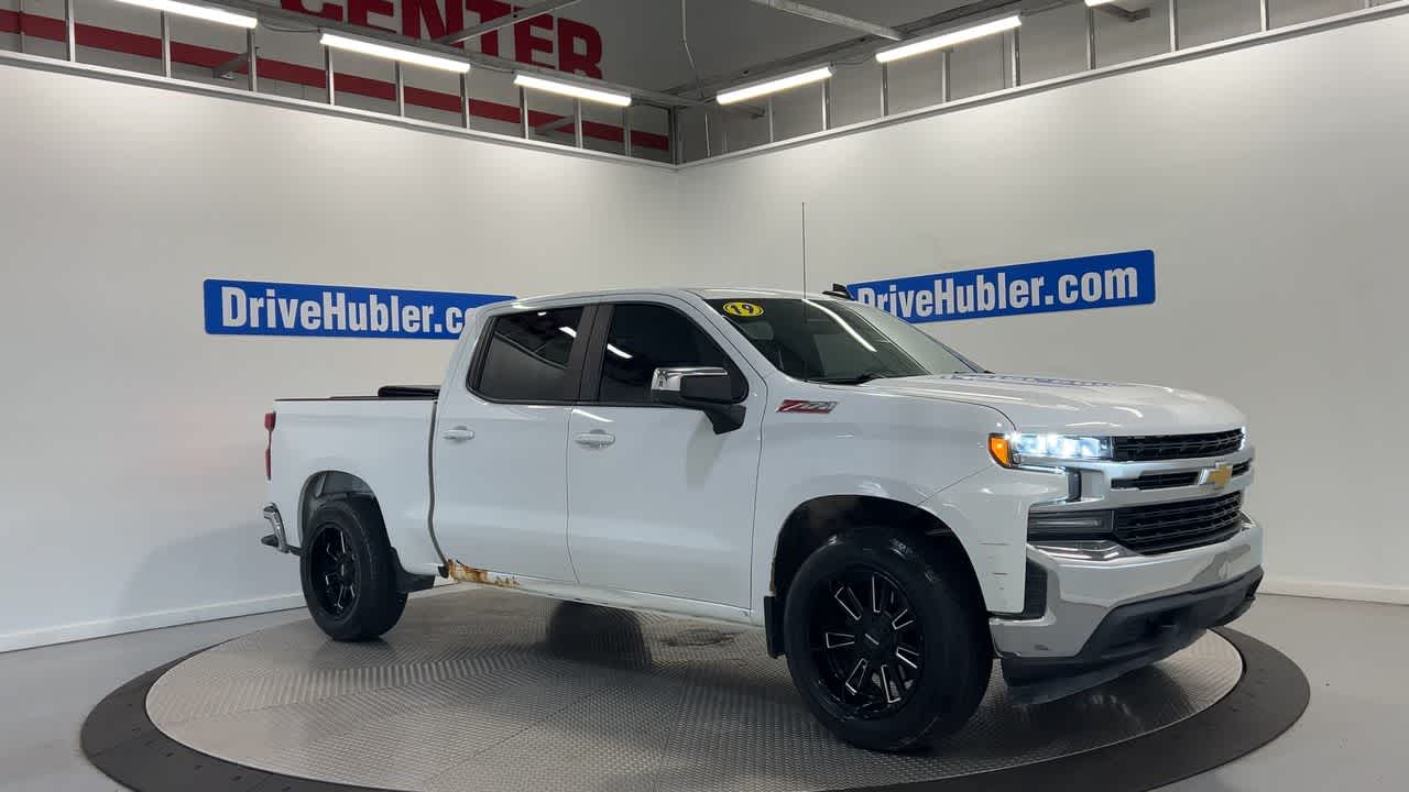 2019 Chevrolet Silverado 1500 — interior view