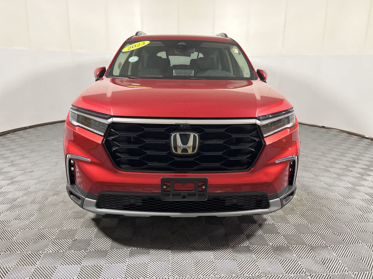 2023 Honda Pilot — rear three-quarter view