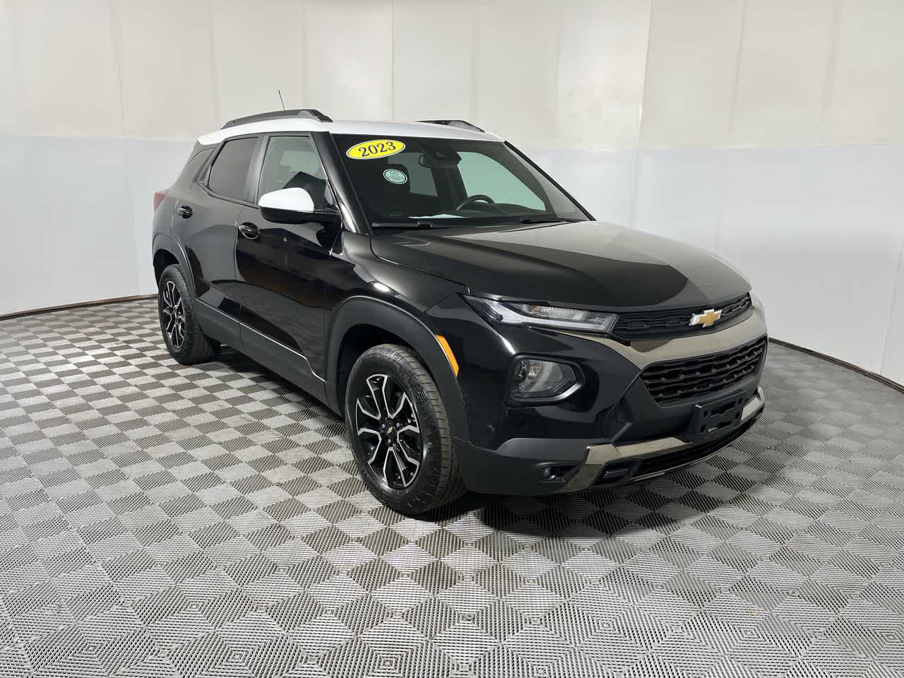 2023 Chevrolet Trailblazer — side profile view