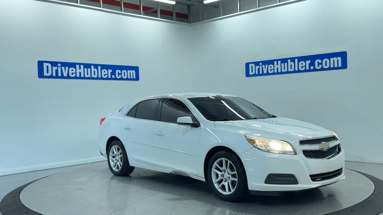 2013 Chevrolet Malibu — interior view